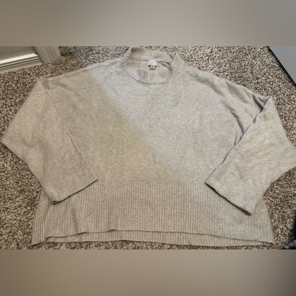 A New Day Crewneck Ribbed Hem Sweater Heathered Oatmeal Tan Women’s Size M - Picture 2 of 6